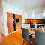Apartment Lieblingsapartment No.11 In Toplage Mit 2 Sz Rostock
